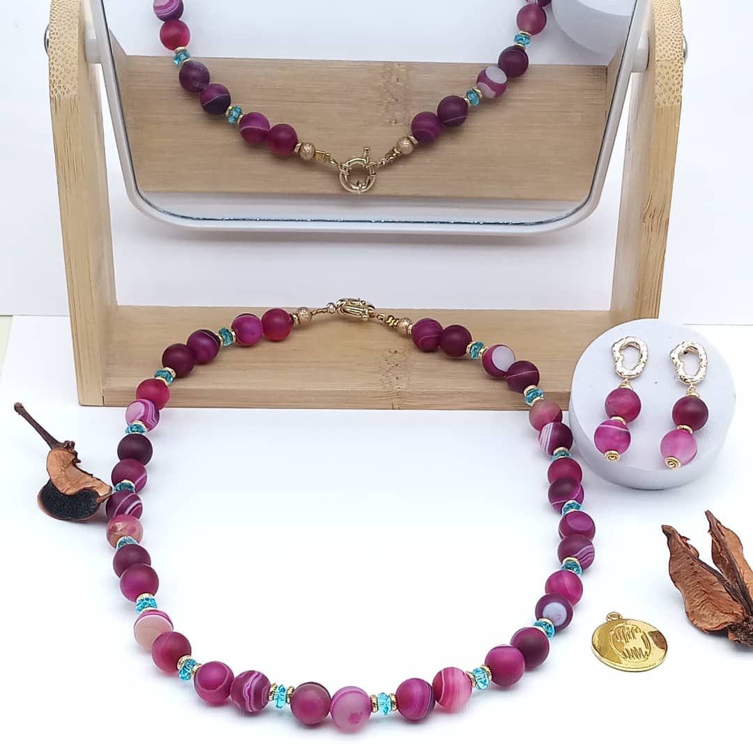 Parure en perles d'Agathe image hover