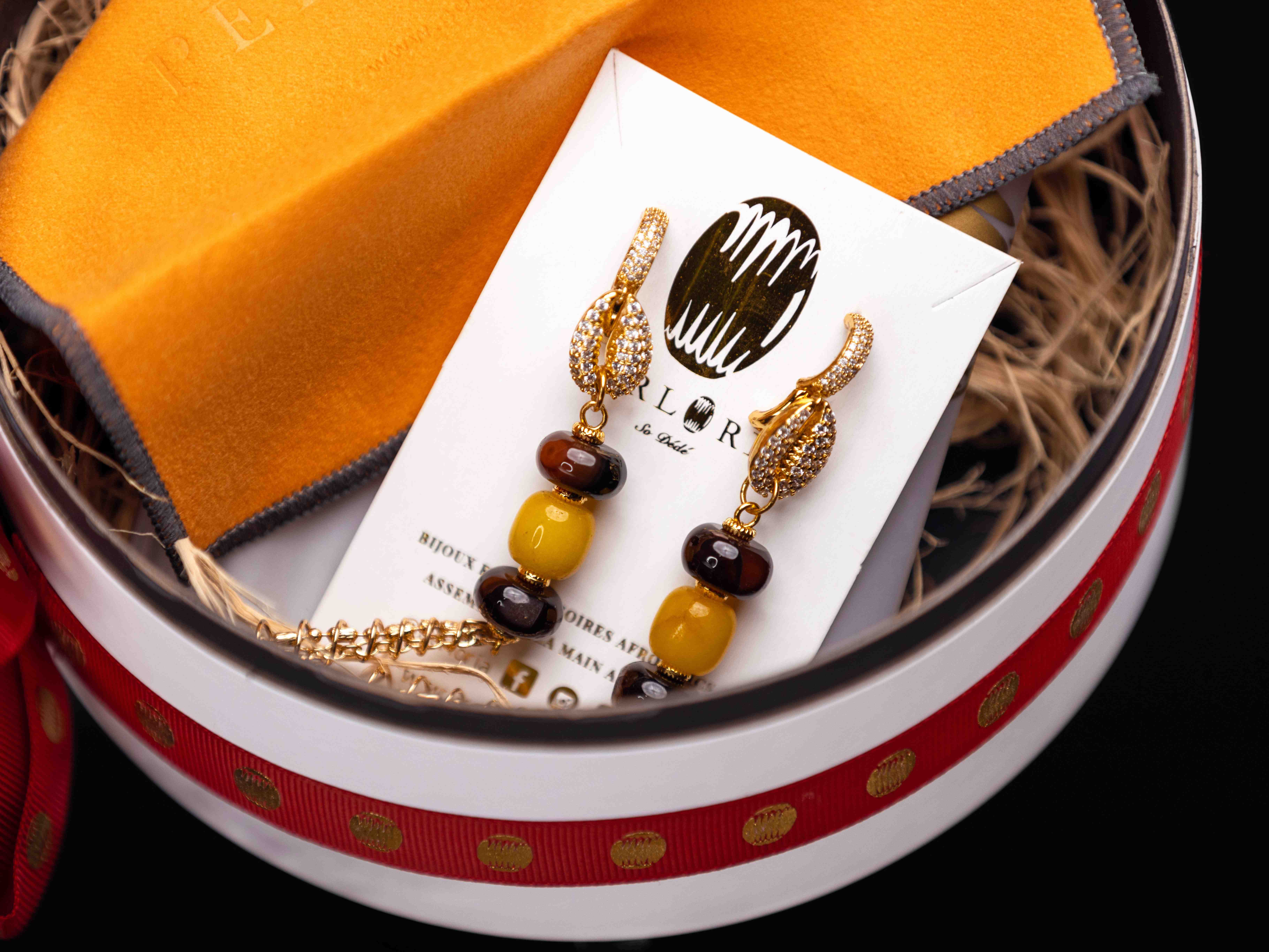 Ensemble traditionnelle luxe image hover