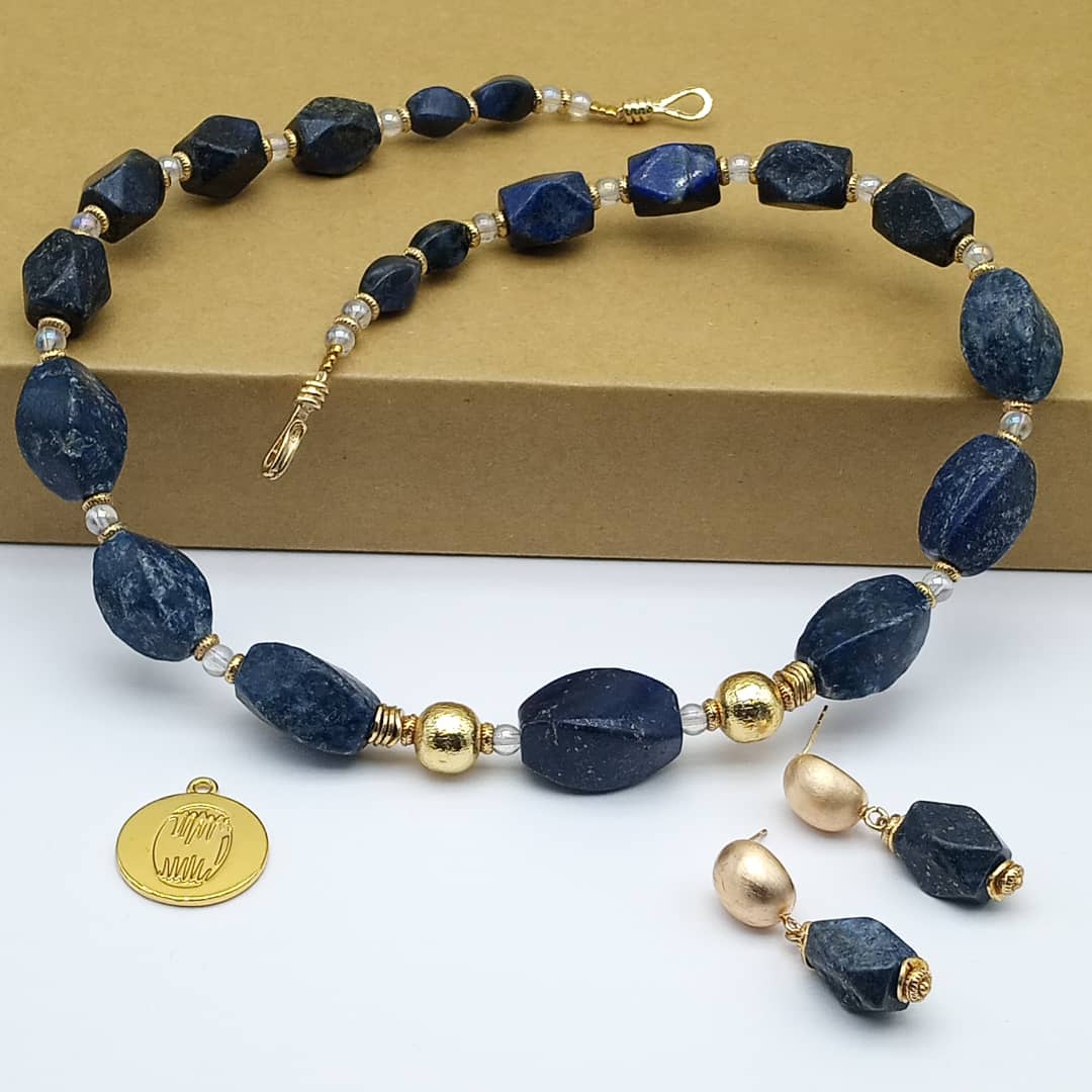 Parure en perles Lapis lazuli image