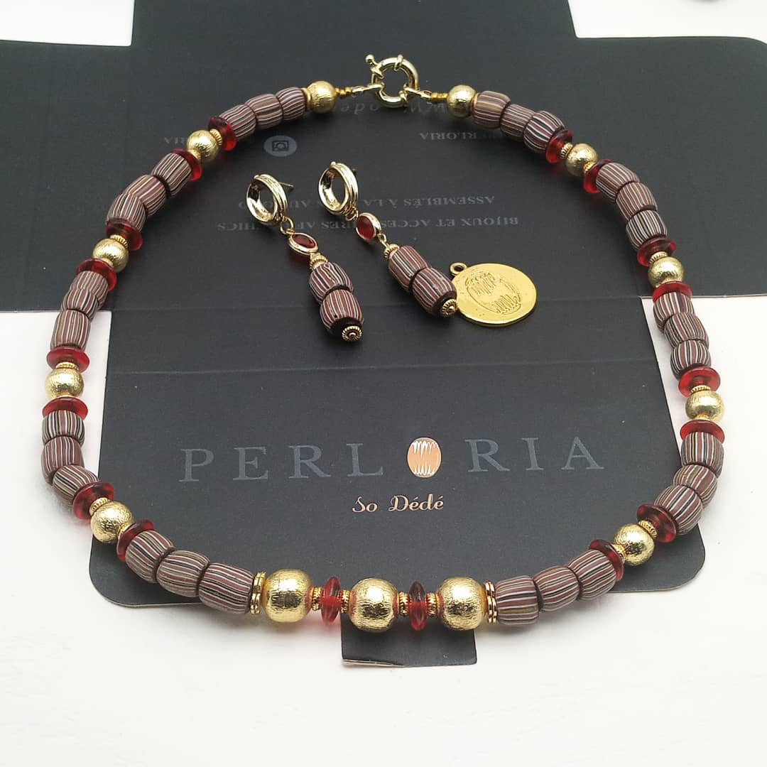 Parure en perles Ahonlivi image