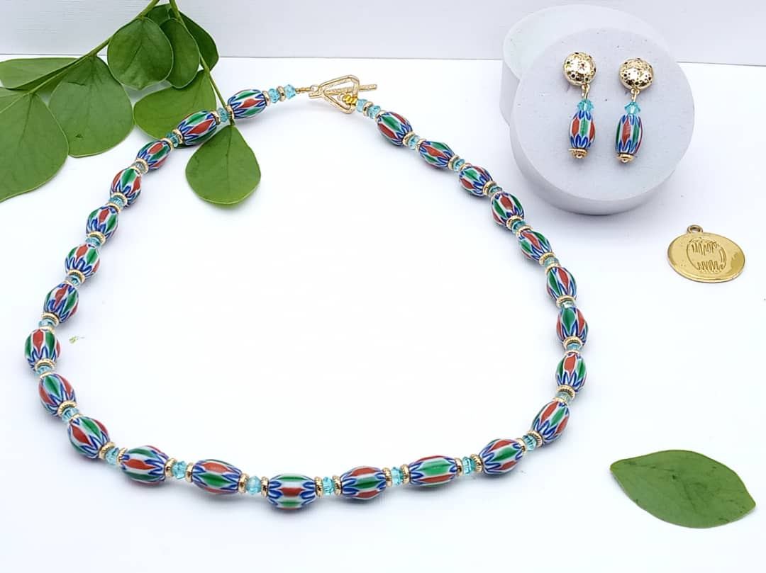 Parure en perles Chevron Multi image