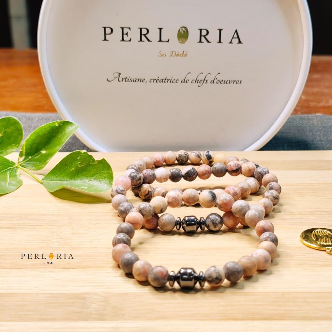 Bracelet pour homme en perles de jaspe zébré rose image hover