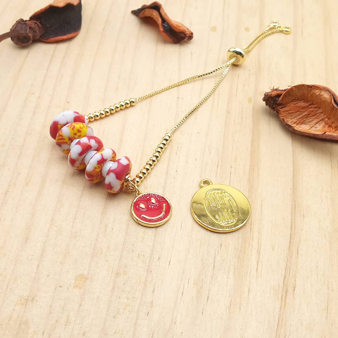 Bracelet ajustable en perles Krobo image3