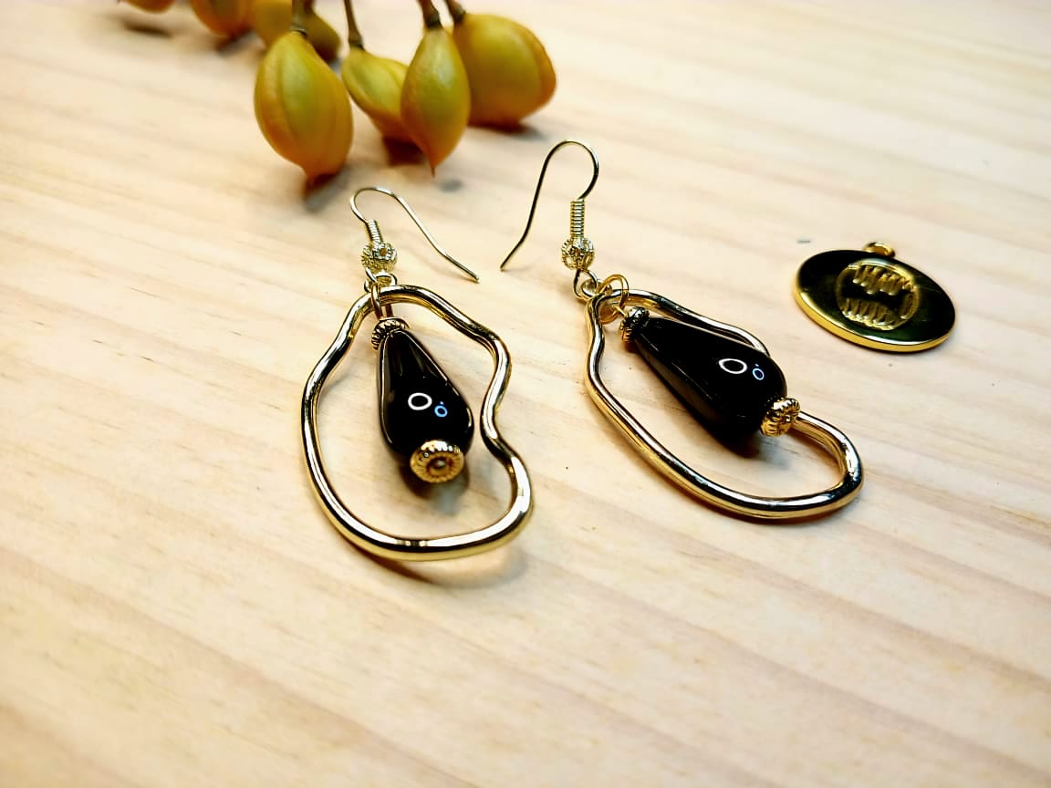 Boucles d'oreilles en perles d'Onyx Brillant image