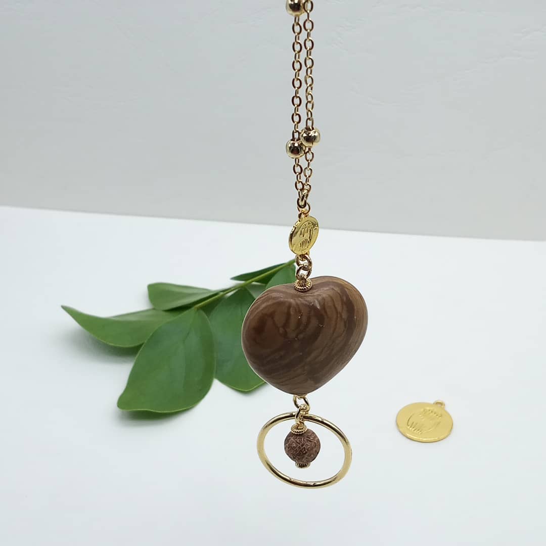 Sautoir en perles de Bois image