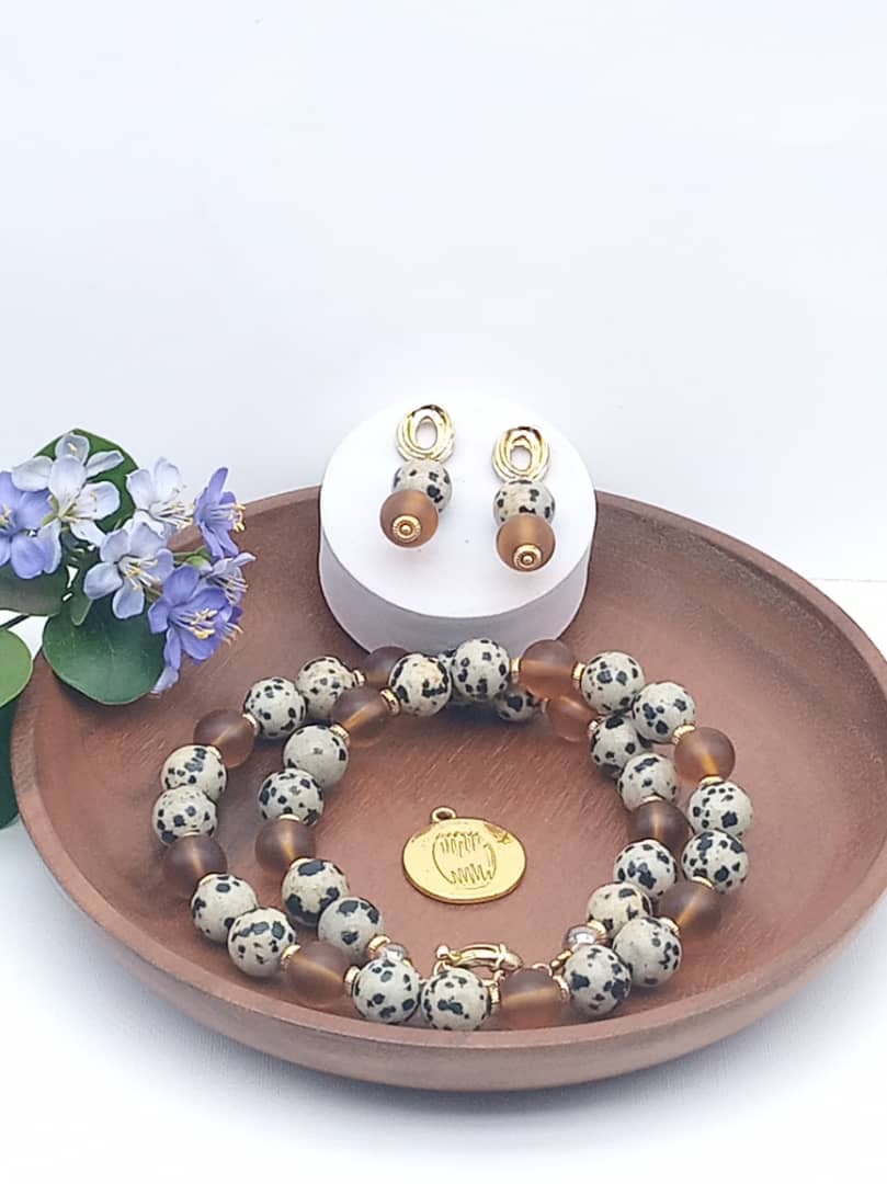 Parure en perles Jaspe Dalmatien image hover