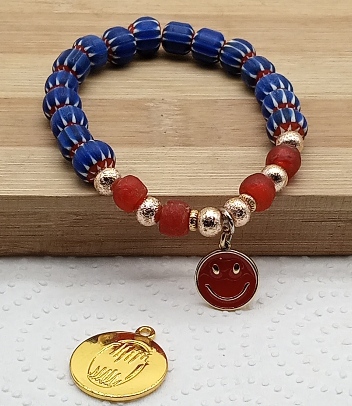 Bracelet en perles chevron et en perles artisanales image hover